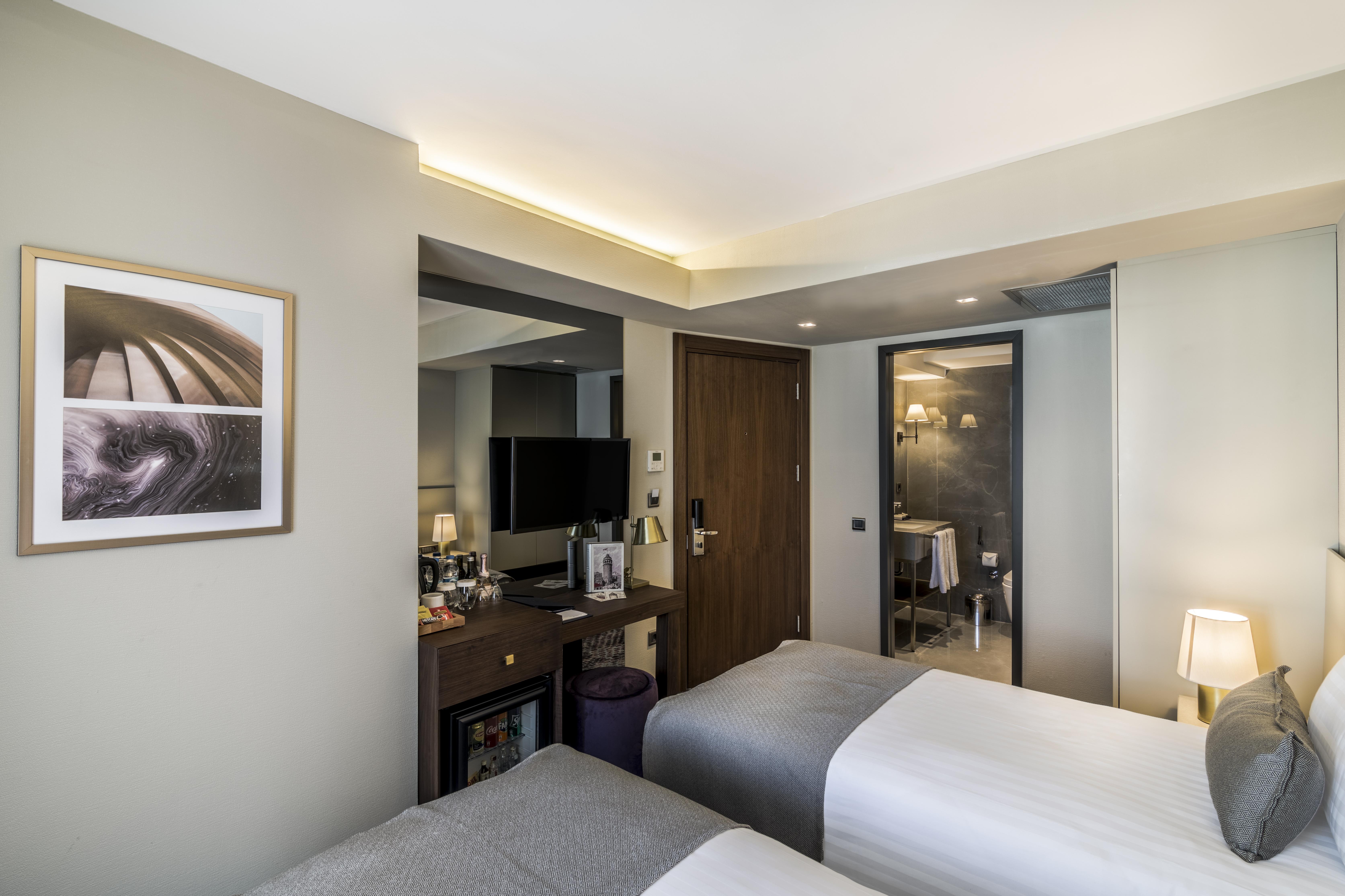 Galata Times Hotel Istanbul Exterior foto